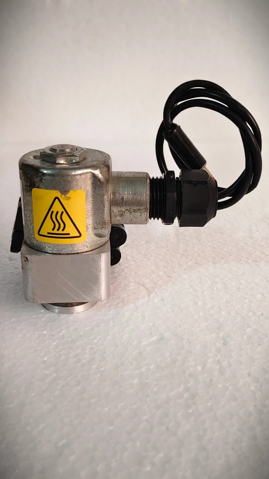 admin/uploads/uploads/peter paul ele 022z0081tcm solenoid valve_6.webp